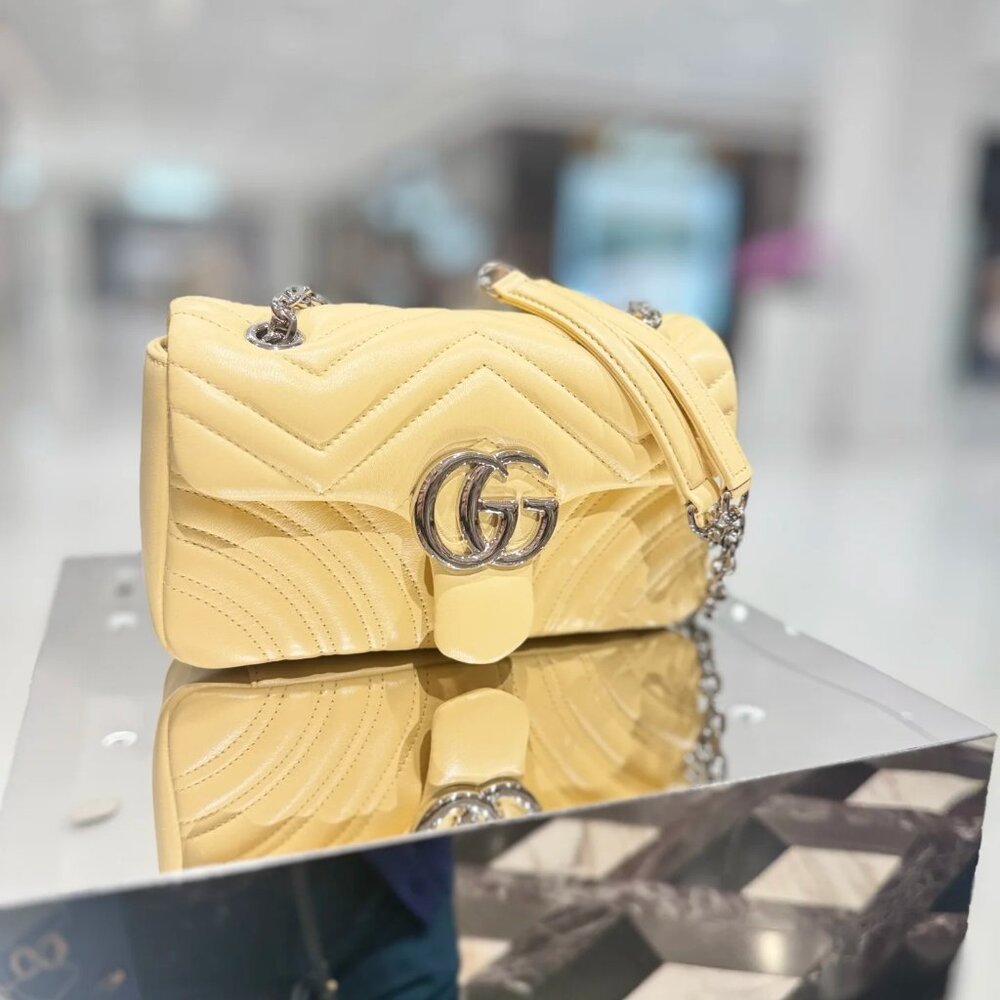 Gucci bags are new, trendy and versatile, interpreting high-end fashion attitude